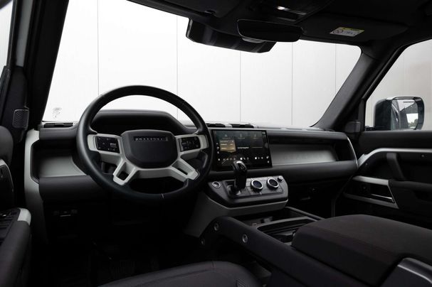 Land Rover Defender 183 kW image number 11