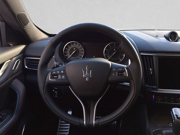 Maserati Levante GT 243 kW image number 6