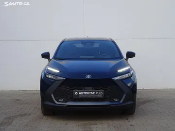 Car image 3