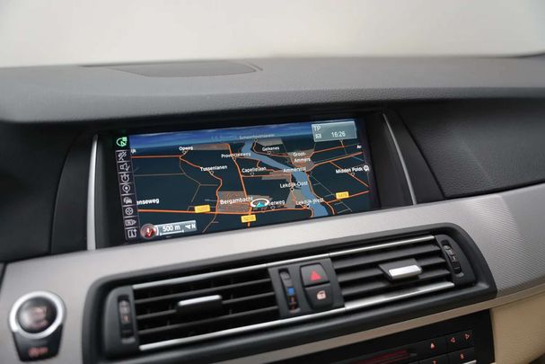 BMW 520i Touring 135 kW image number 8