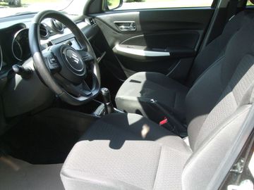 Car image 9