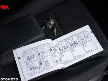 Car image 39
