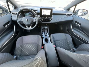 Car image 12