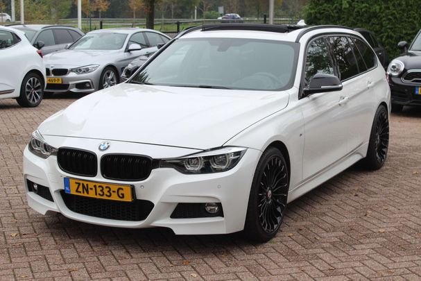 BMW 330i Touring M Sport 185 kW image number 1