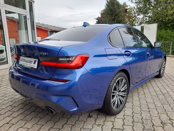 BMW 318i M Sport 115 kW image number 9