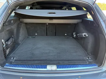 Car image 41