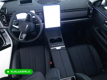 Car image 28