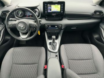 Car image 10