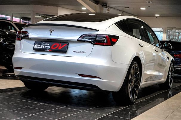 Tesla Model 3 Performance AWD 377 kW image number 26