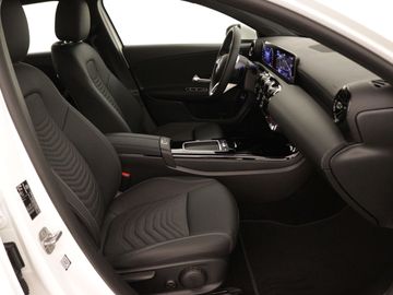 Car image 31