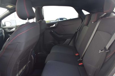 Car image 31