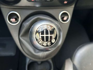 Car image 25