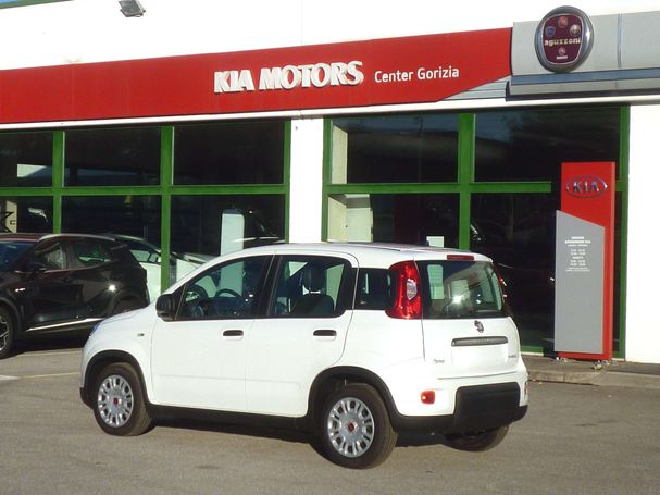 Fiat Panda 1.0 Hybrid 51 kW image number 4