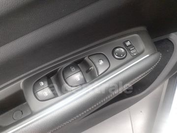 Car image 37