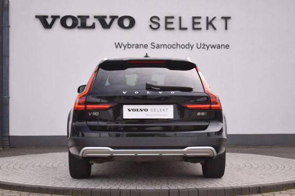 Volvo V90 Cross Country AWD 184 kW image number 7