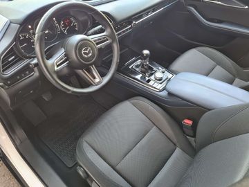 Car image 21