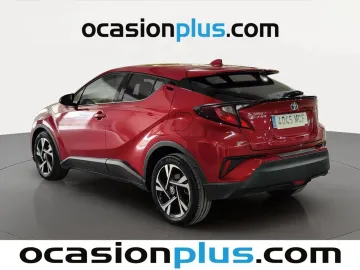 Car image 4