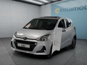 Car image 15