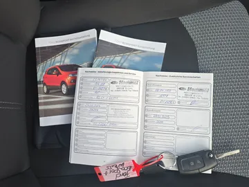 Car image 32