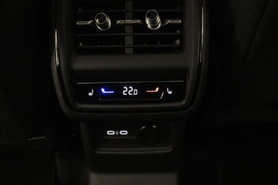 Car image 41