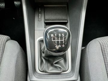 Car image 25