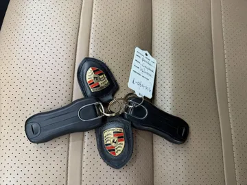 Car image 36
