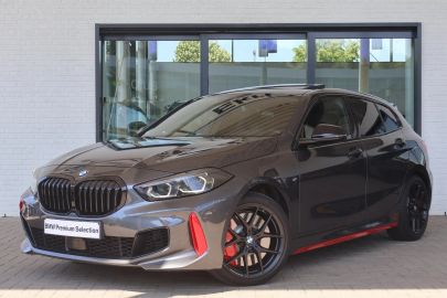 Car image 30