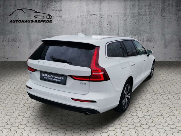 Volvo V60 D4 Momentum 140 kW image number 6