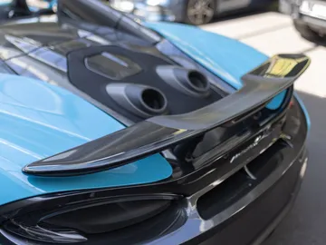 Car image 29