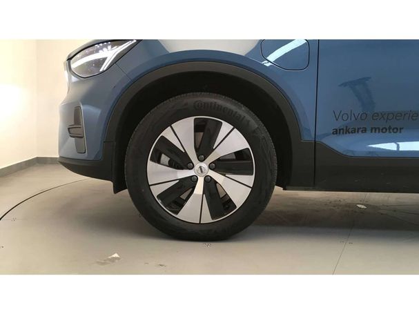 Volvo XC40 Recharge T4 155 kW image number 16