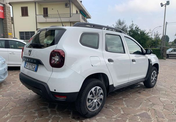 Dacia Duster TCe 100 Essential 74 kW image number 3