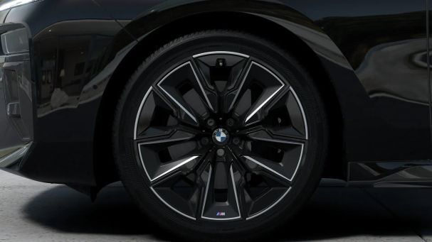 BMW 740 xDrive 220 kW image number 8