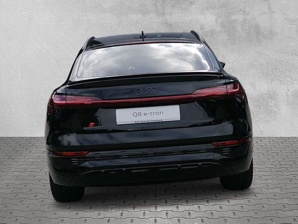 Audi Q8 55 e-tron S-line Sportback 300 kW image number 3