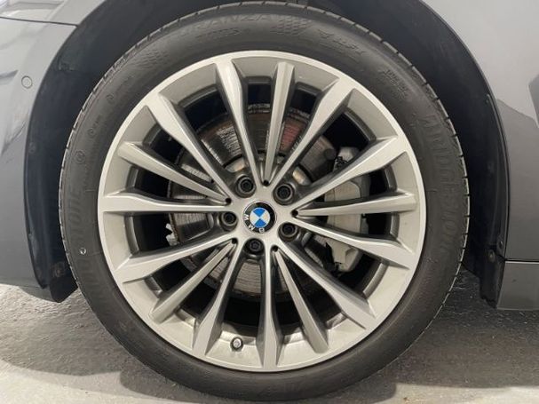 BMW 530i Touring xDrive Sport Line 185 kW image number 30