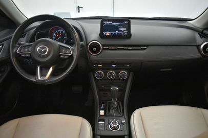 Car image 20