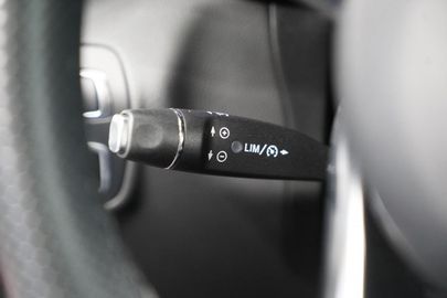 Car image 37