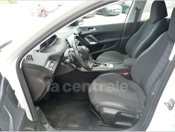 Peugeot 308 1.2 PureTech 130 Allure 96 kW image number 15