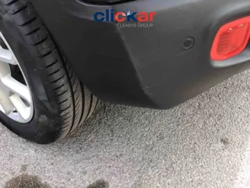 Car image 22