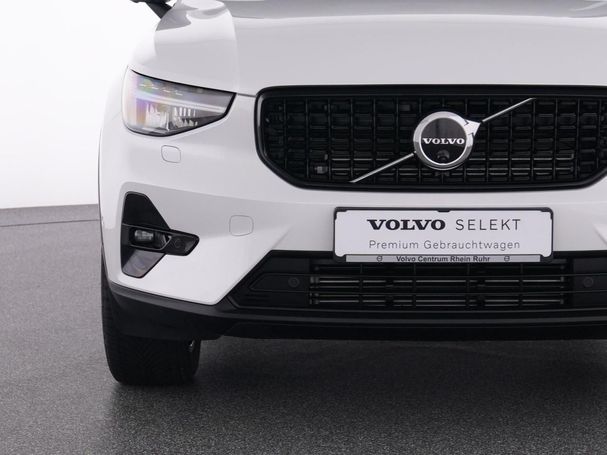 Volvo XC40 Plug-in Hybrid T4 Ultimate Dark 155 kW image number 18