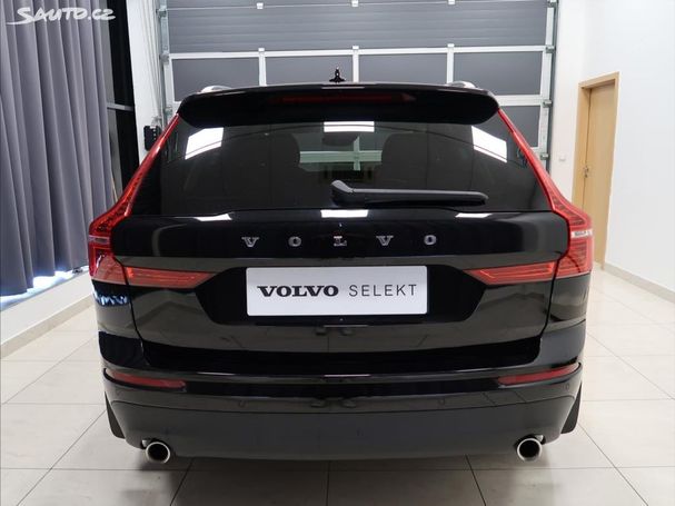 Volvo XC60 B4 AWD Momentum Pro 145 kW image number 4