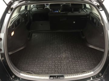 Car image 37