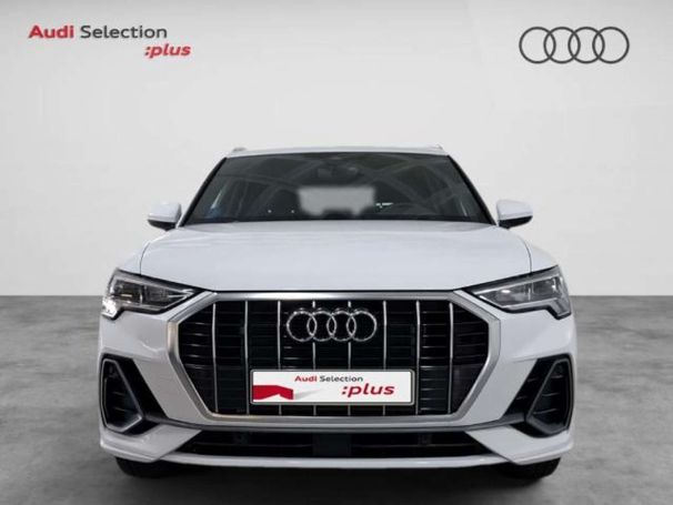 Audi Q3 45 TFSIe S tronic S-line 180 kW image number 2