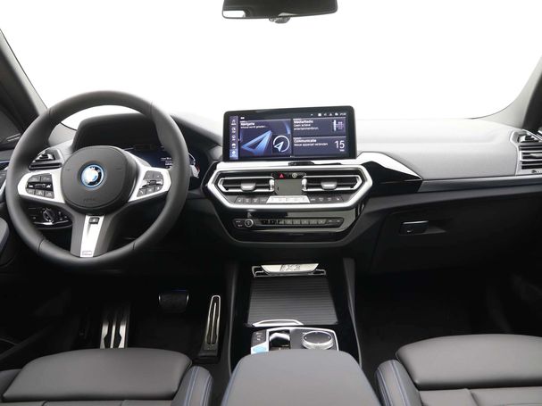 BMW iX3 80 kWh 210 kW image number 13