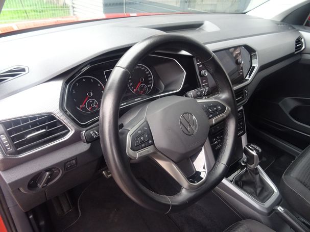 Volkswagen T-Cross 1.0 Active DSG 81 kW image number 5