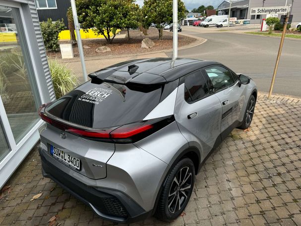 Toyota C-HR 2.0 Hybrid 145 kW image number 1