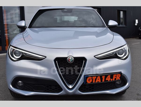 Alfa Romeo Stelvio 2.2 Diesel AT8 Q4 Super 140 kW image number 3