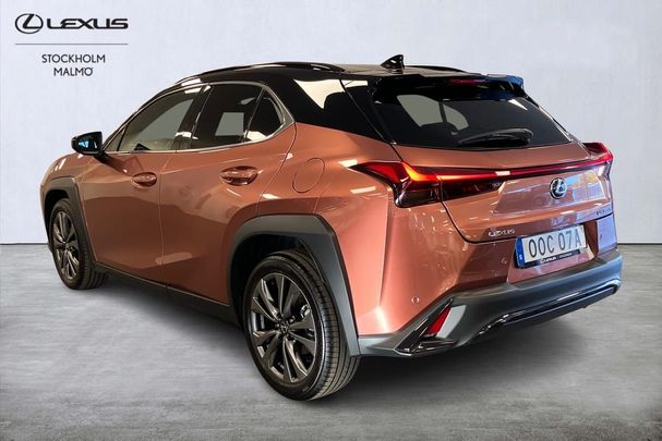 Lexus UX 300h 149 kW image number 4