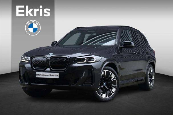 BMW iX3 M Sport 210 kW image number 1