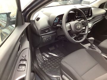 Car image 10