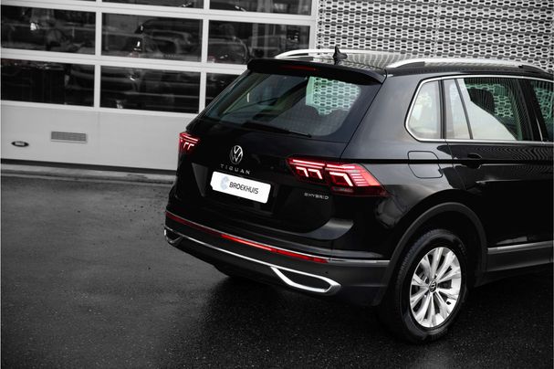 Volkswagen Tiguan Elegance DSG 180 kW image number 4